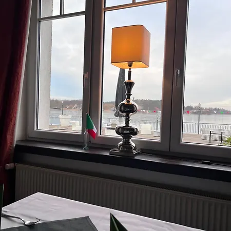 Milano Seehotel ホテル